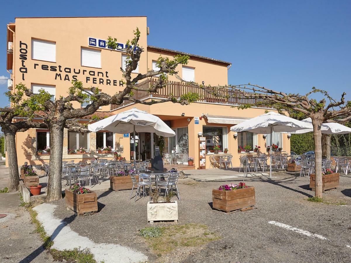 Hostal Mas Ferrer Cornellá de Terri Esterno foto